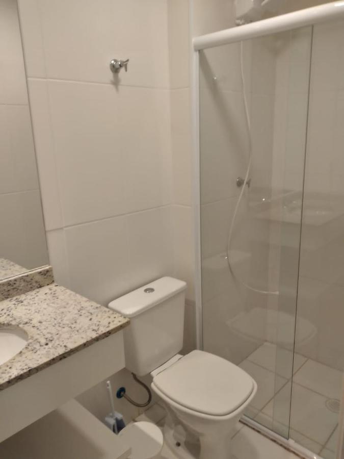 Apto Vista O Mar Enseada - 18o Andar Cond Clube